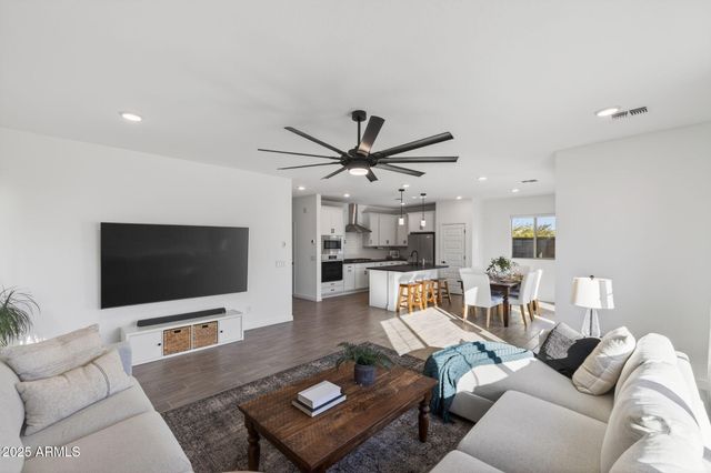 9247 E STENO Avenue, Mesa, AZ 85212