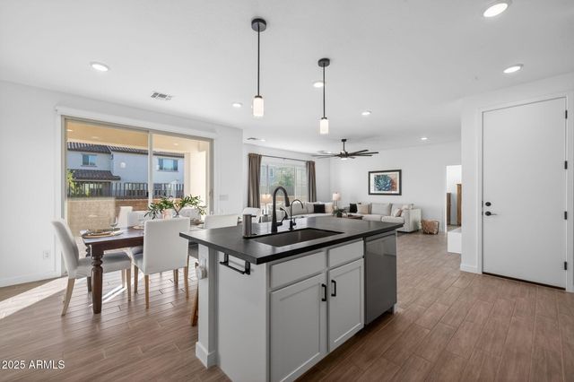 9247 E STENO Avenue, Mesa, AZ 85212