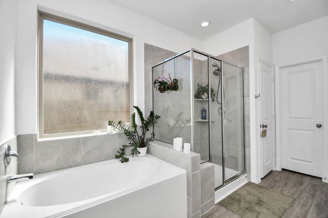 732 Willow Harbor Lane, La Marque, TX 77568