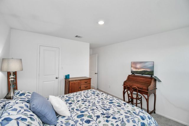 732 Willow Harbor Lane, La Marque, TX 77568