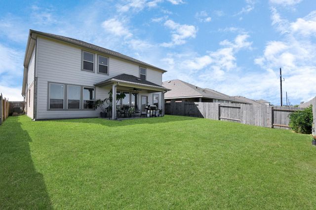 732 Willow Harbor Lane, La Marque, TX 77568