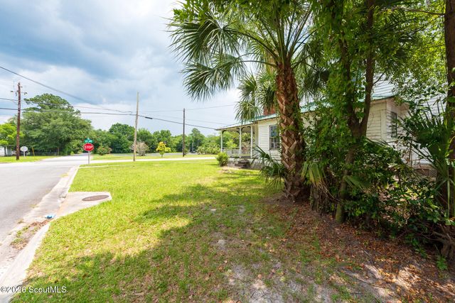 306 Lee Avenue, Waycross, GA 31501