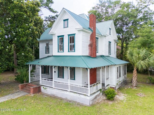 306 Lee Avenue, Waycross, GA 31501