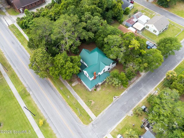 306 Lee Avenue, Waycross, GA 31501