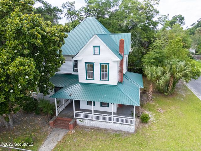 306 Lee Avenue, Waycross, GA 31501