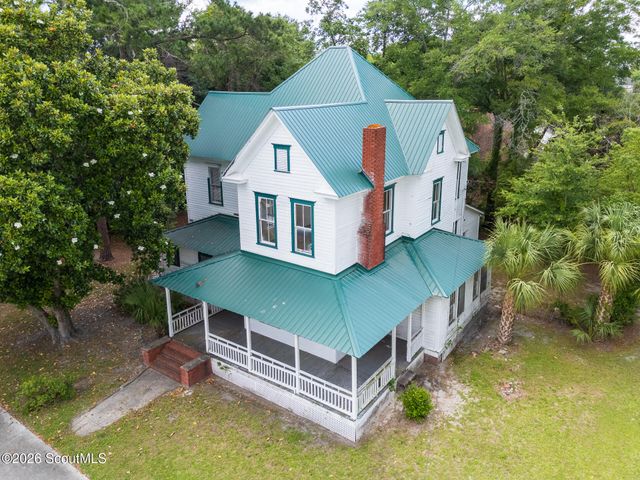 306 Lee Avenue, Waycross, GA 31501