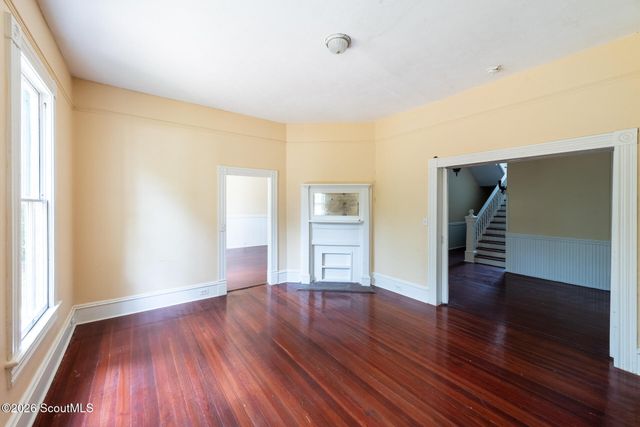 306 Lee Avenue, Waycross, GA 31501