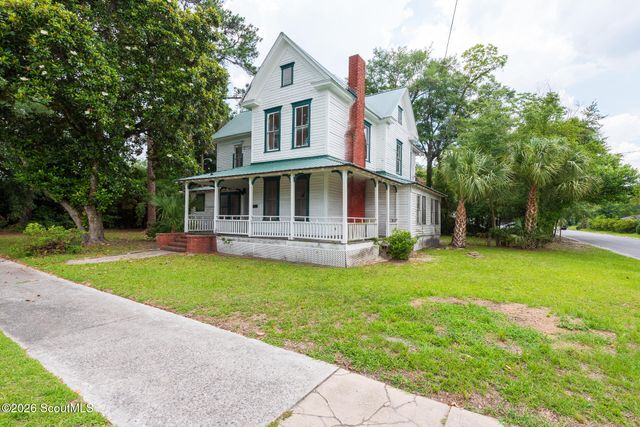 306 Lee Avenue, Waycross, GA 31501
