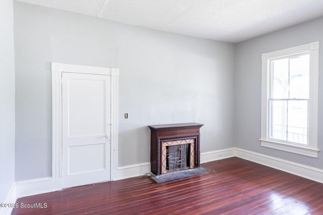 306 Lee Avenue, Waycross, GA 31501
