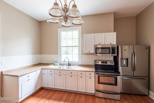 306 Lee Avenue, Waycross, GA 31501