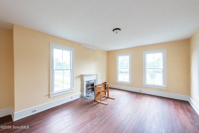 306 Lee Avenue, Waycross, GA 31501