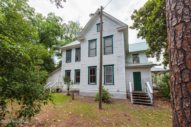 306 Lee Avenue, Waycross, GA 31501