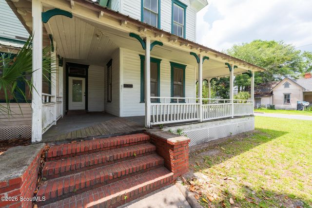 306 Lee Avenue, Waycross, GA 31501