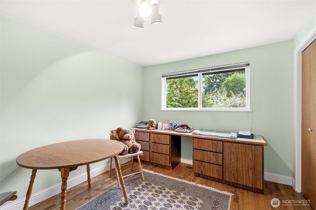 16262 15th Avenue SW, Burien, WA 98166