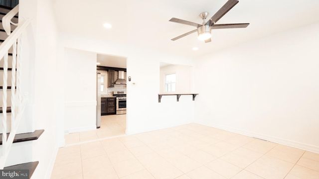 3 PARKER AVE, Burlington, NJ 08016