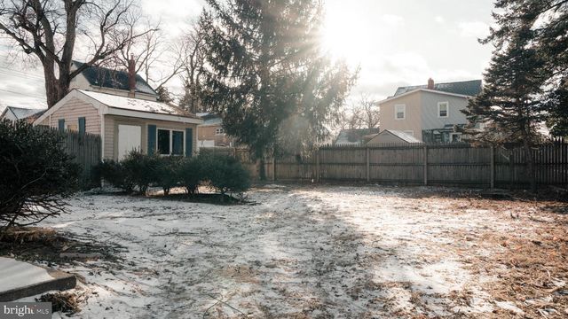 3 PARKER AVE, Burlington, NJ 08016