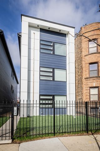 6220 S King Drive, Chicago, IL 60637