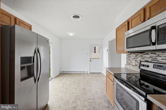 608 DUNLAP ST, Winchester, VA 22601