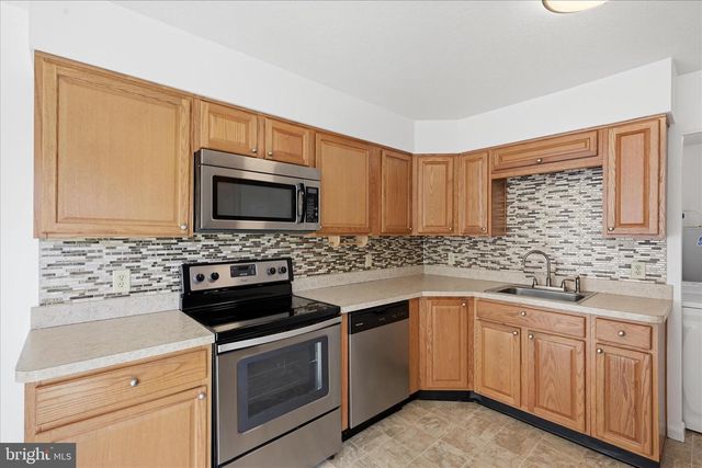 608 DUNLAP ST, Winchester, VA 22601