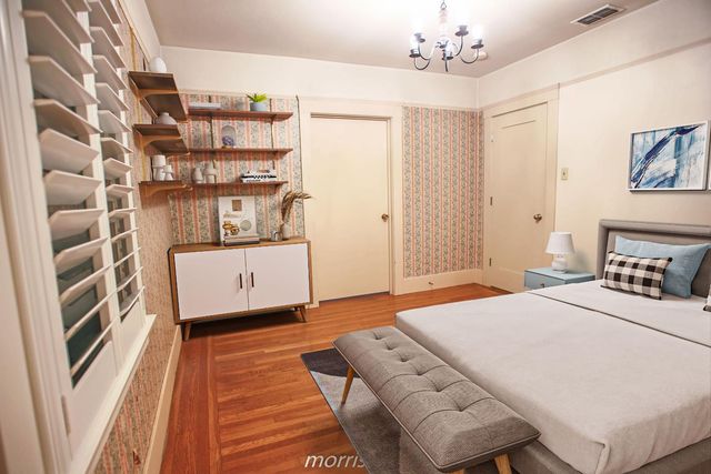 4417 E St, Sacramento, CA 95819