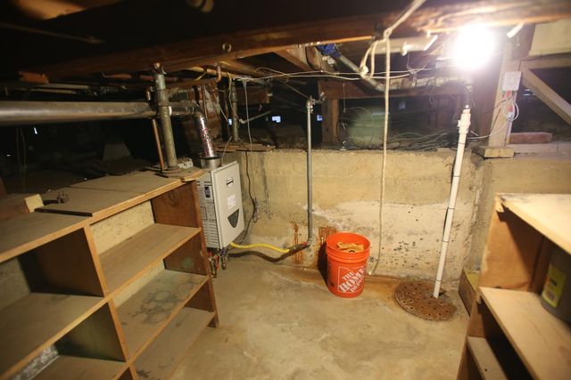 4417 E St, Sacramento, CA 95819