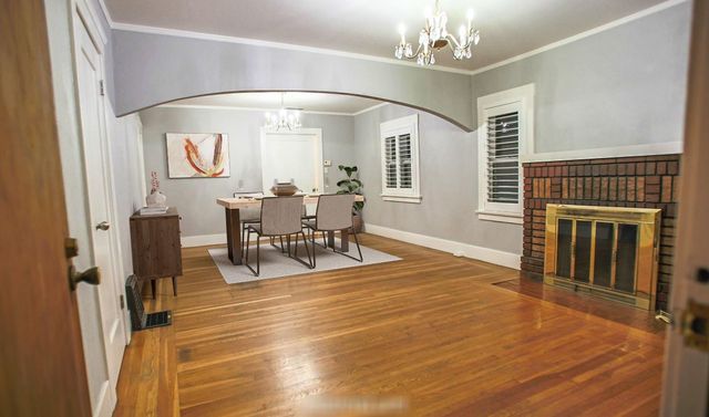 4417 E St, Sacramento, CA 95819