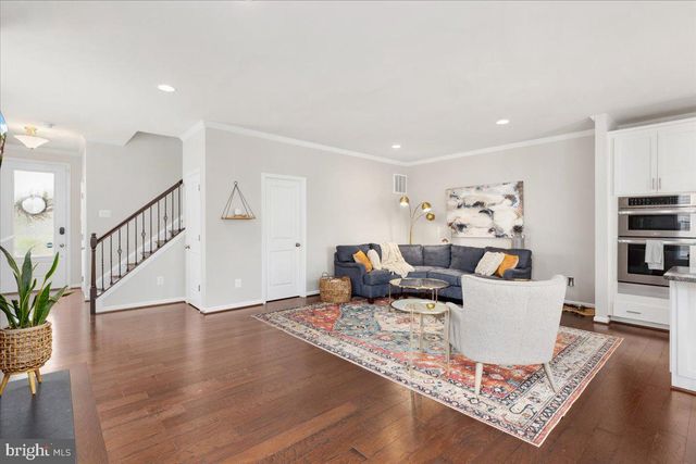 42272 KNOTTY OAK TER, Brambleton, VA 20148