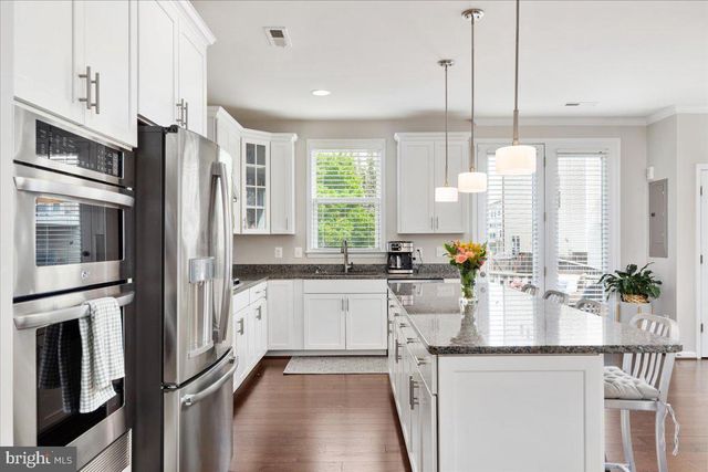 42272 KNOTTY OAK TER, Brambleton, VA 20148
