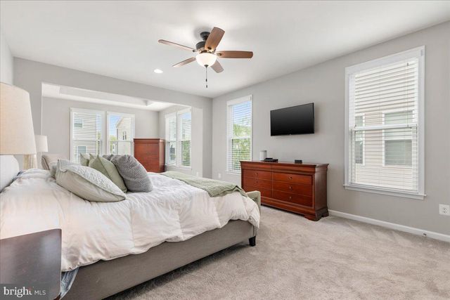 42272 KNOTTY OAK TER, Brambleton, VA 20148