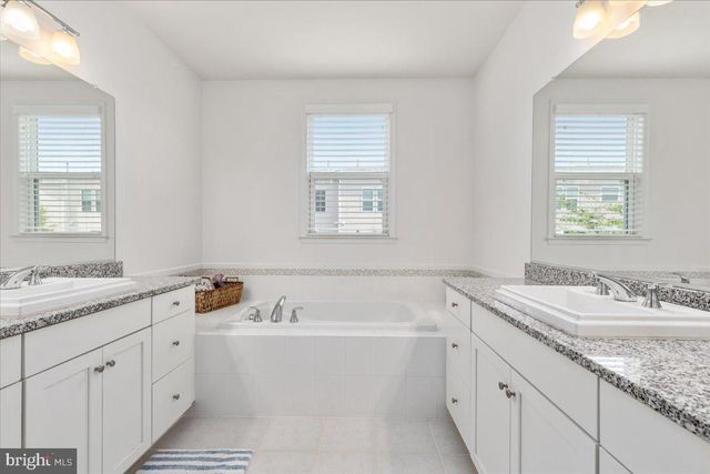 42272 KNOTTY OAK TER, Brambleton, VA 20148