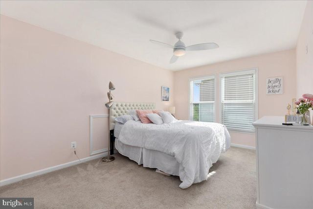 42272 KNOTTY OAK TER, Brambleton, VA 20148