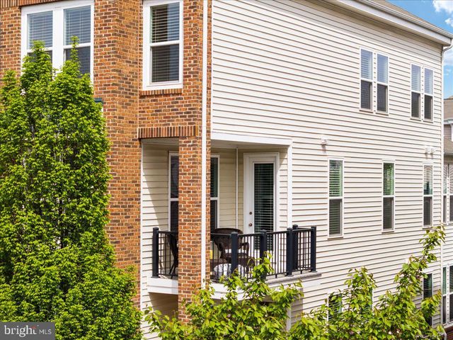 42272 KNOTTY OAK TER, Brambleton, VA 20148