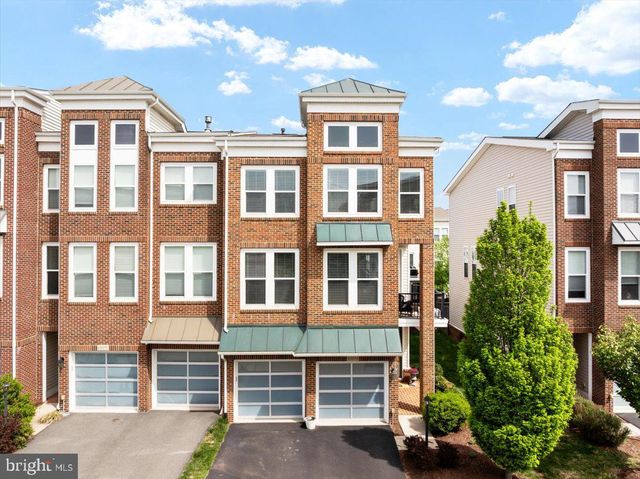 42272 KNOTTY OAK TER, Brambleton, VA 20148