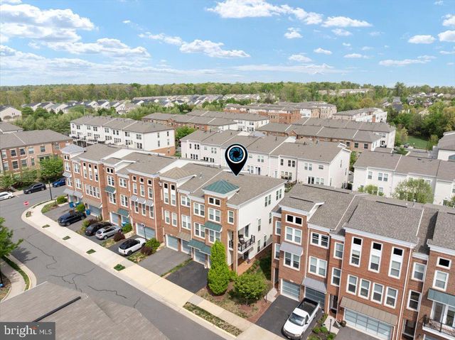 42272 KNOTTY OAK TER, Brambleton, VA 20148