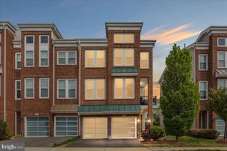 42272 KNOTTY OAK TER, Brambleton, VA 20148