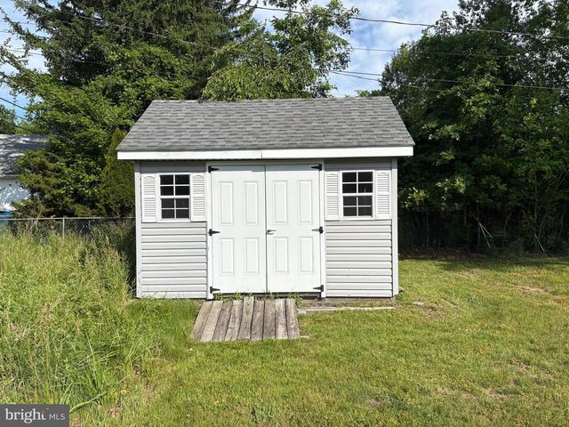 804 HIGHLAND RD, Lansdale, PA 19446