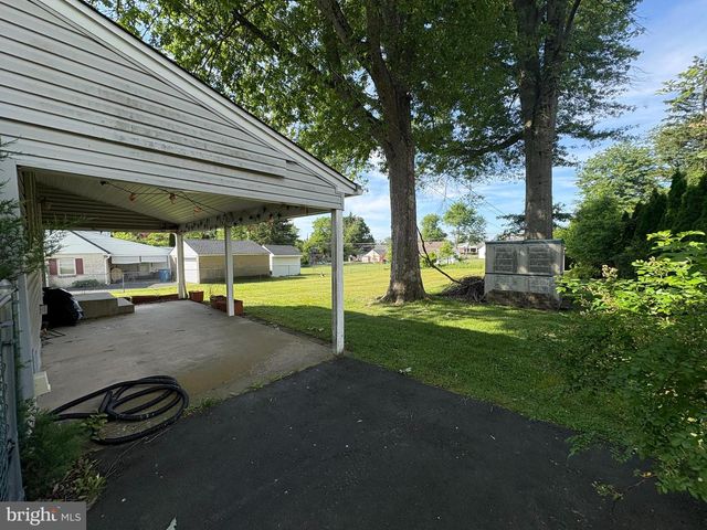 804 HIGHLAND RD, Lansdale, PA 19446