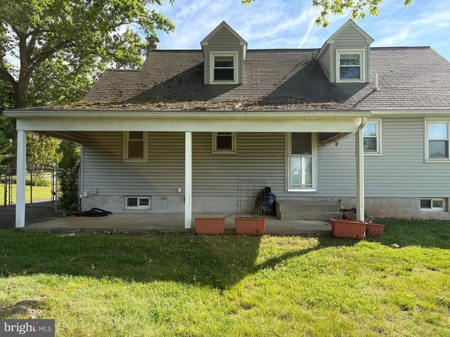 804 HIGHLAND RD, Lansdale, PA 19446