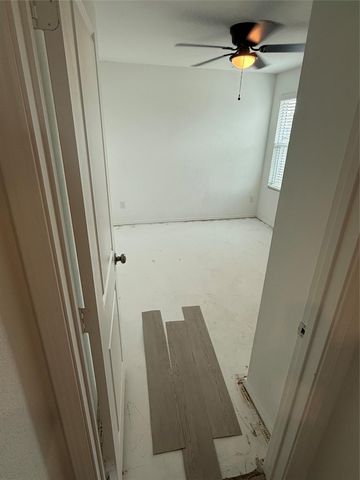 2324 Dust Devil DR, Lockhart, TX 78644
