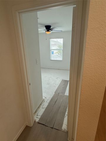 2324 Dust Devil DR, Lockhart, TX 78644