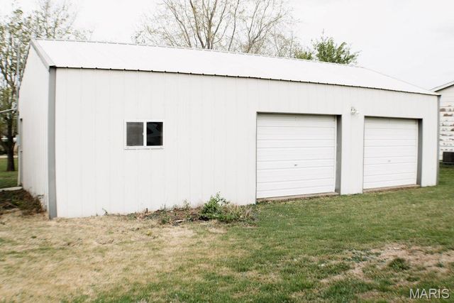 113 S Ravencrest Street, Desloge, MO 63601