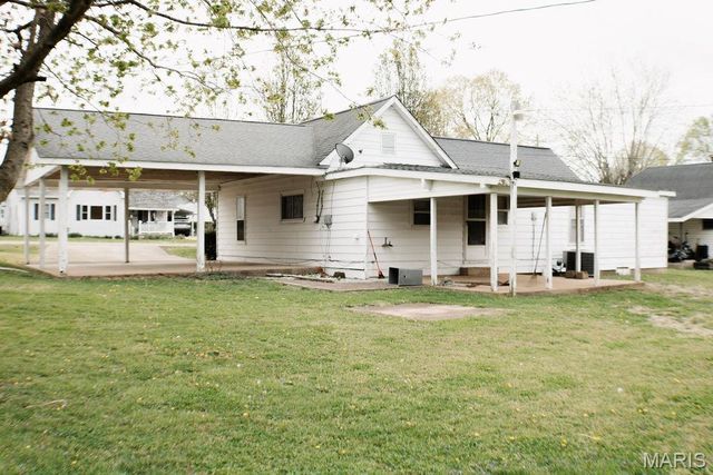113 S Ravencrest Street, Desloge, MO 63601