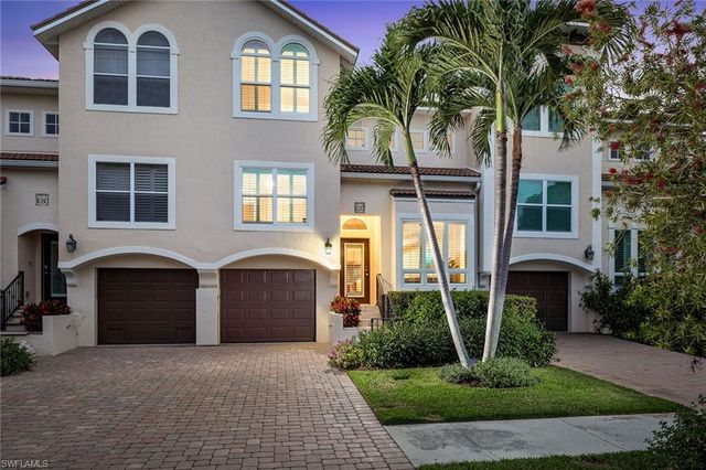 1070 5th ST S 4, Naples, FL 34102