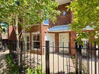 2717 N Lehmann Court 1A, Chicago, IL 60614