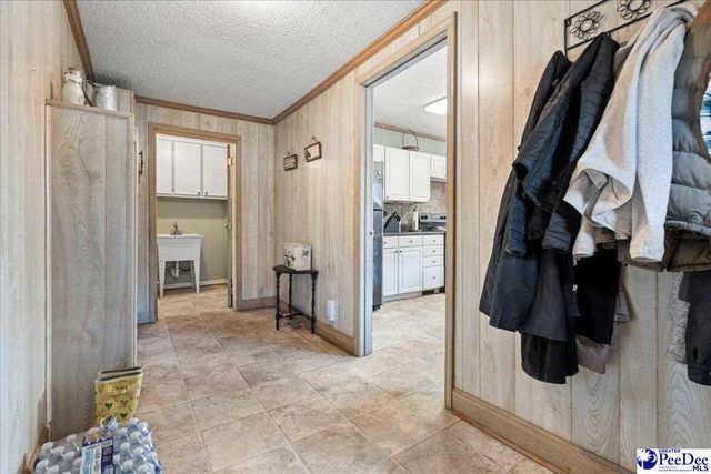 706 Poor Farm Rd, Effingham, SC 29541