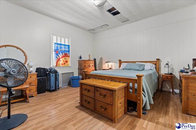 706 Poor Farm Rd, Effingham, SC 29541