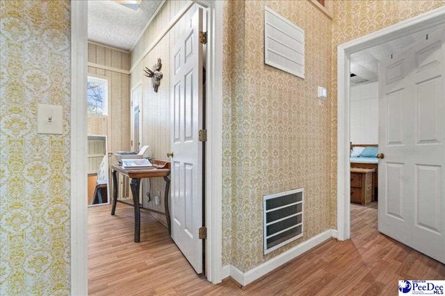 706 Poor Farm Rd, Effingham, SC 29541