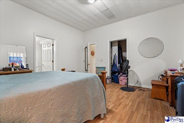 706 Poor Farm Rd, Effingham, SC 29541