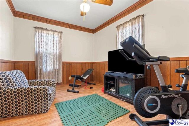 706 Poor Farm Rd, Effingham, SC 29541