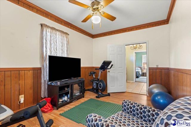 706 Poor Farm Rd, Effingham, SC 29541